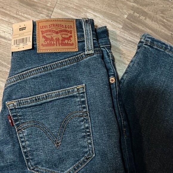 NWT LEVI’S RIBCAGE STRAIGHT ANKLE WOMEN'S JEANS sz 26 x 27 - Picture 10 of 10
